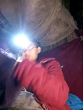 MaiHoa69 online show from March 11, 2026, 12:43 pm