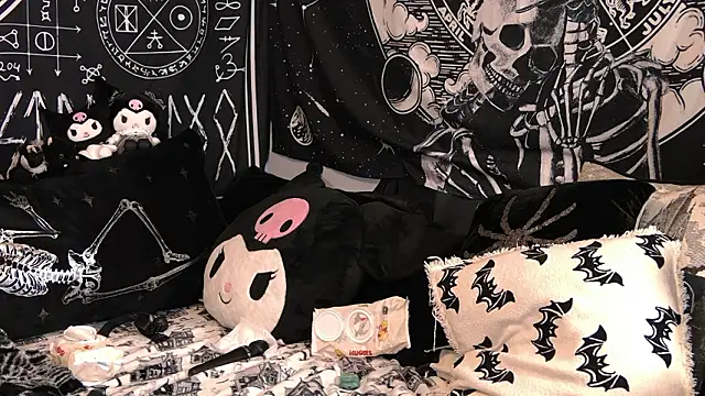 Paige Turner online show from March 11, 2026, 9:09 pm