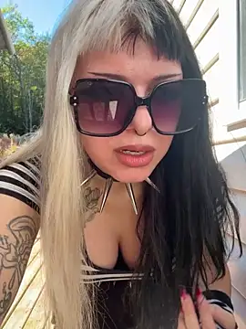 Snapshot of Paige_Turner chatting on October 6, 2025, 6:19 pm Paige Turner online show from October 6, 2025, 6:19 pm