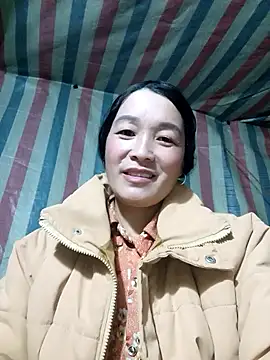 Bliss rose online show from November 6, 2025, 3:21 am