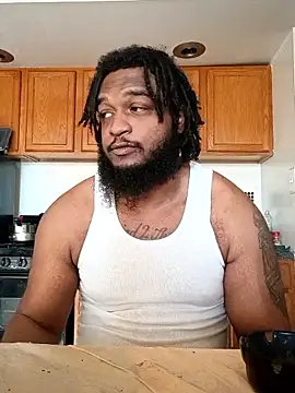 Snapshot of Longthickdick33 chatting on May 10, 2026, 11:58 am Longthickdick33 online show from May 10, 2026, 11:58 am