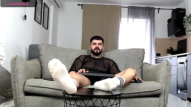 Snapshot of Killian_Vane chatting on September 10, 2025, 5:06 am Killian Vane online show from September 10, 2025, 5:06 am