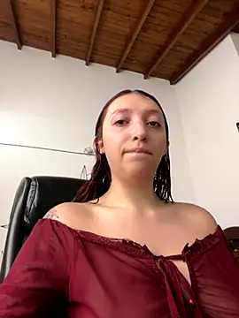 Paulina-Wells online show from September 22, 2025, 8:59 pm