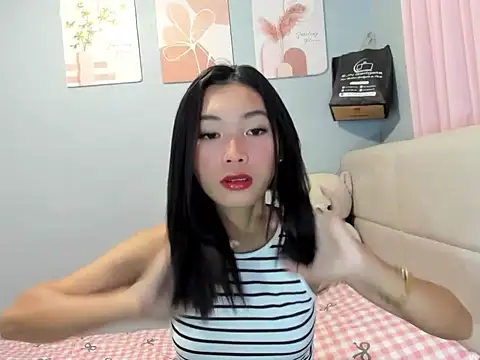 Snapshot of Anne_the_virgin chatting on April 19, 2026, 7:27 pm Anne the virgin online show from April 19, 2026, 7:27 pm