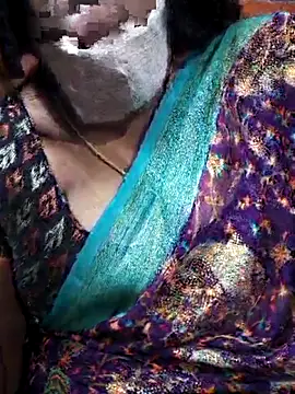 TAMIL ELAKKIYA online show from November 14, 2025, 8:18 am