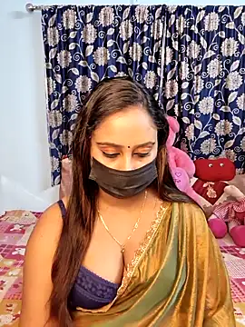 Cute-lusi online show from December 21, 2025, 7:04 pm