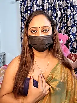 Cute-lusi online show from December 16, 2025, 1:59 pm