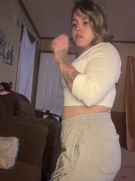 JuicyExxxperience online show from January 15, 2026, 10:51 am