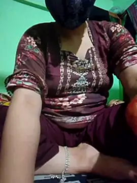 Snapshot of Hot-Rimi01 chatting on July 26, 2026, 7:32 pm Hot-Rimi01 online show from July 26, 2026, 7:32 pm