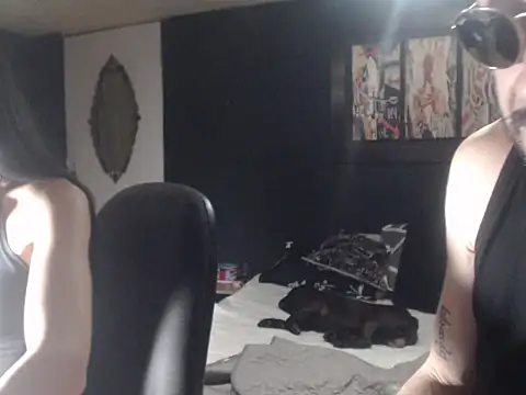 Snapshot of Dara-montenegro chatting on October 8, 2025, 6:04 am Dara-montenegro online show from October 8, 2025, 6:04 am