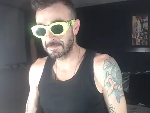 Snapshot of Dara-montenegro chatting on October 13, 2025, 6:48 am Dara-montenegro online show from October 13, 2025, 6:48 am