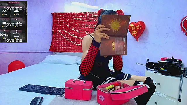 Snapshot of shantala_nastasiia chatting on September 20, 2025, 1:05 pm shantala nastasiia online show from September 20, 2025, 1:05 pm