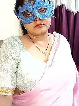 MEERAcle online show from April 18, 2026, 7:18 pm