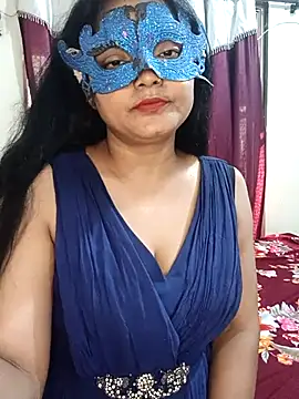 MEERAcle online show from April 18, 2026, 4:04 am