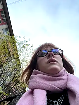 Snapshot of Only_April chatting on November 8, 2025, 8:18 am Only April online show from November 8, 2025, 8:18 am