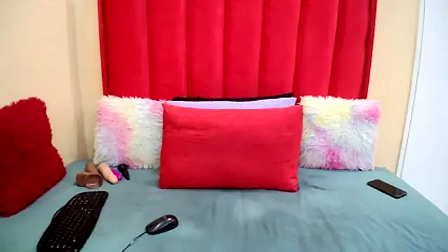 Snapshot of BigAssjuicy26 chatting on February 20, 2026, 6:21 pm BigAssjuicy26 online show from February 20, 2026, 6:21 pm