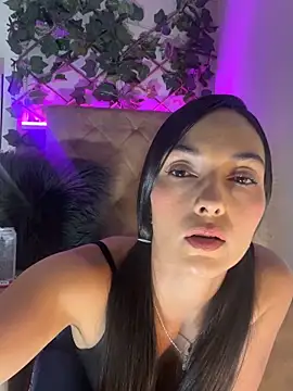 fetish foot  online show from November 8, 2025, 3:21 am