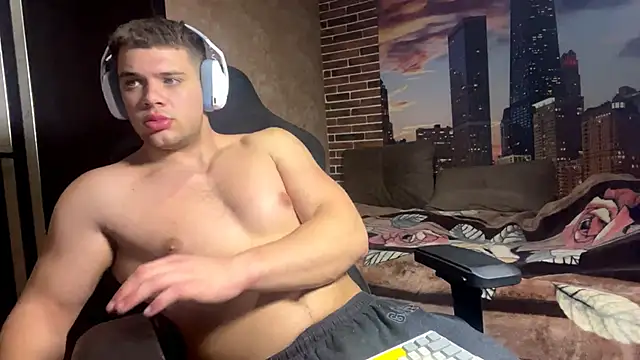 MusclePhantom online show from March 27, 2026, 9:27 pm