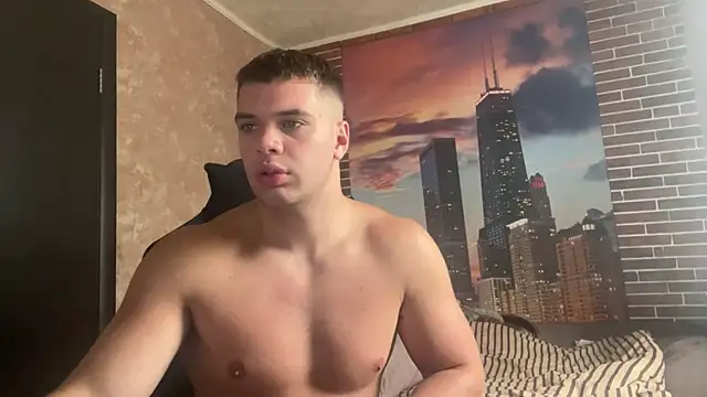 MusclePhantom online show from September 20, 2025, 10:53 am