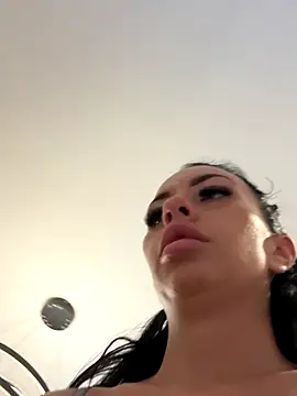 Snapshot of BELLABLACKXUK chatting on November 23, 2025, 12:48 pm BELLABLACKXUK online show from November 23, 2025, 12:48 pm