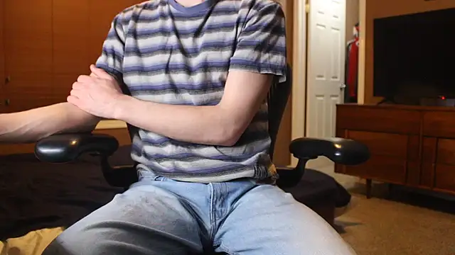 jjjjjfive online show from March 24, 2026, 3:17 am