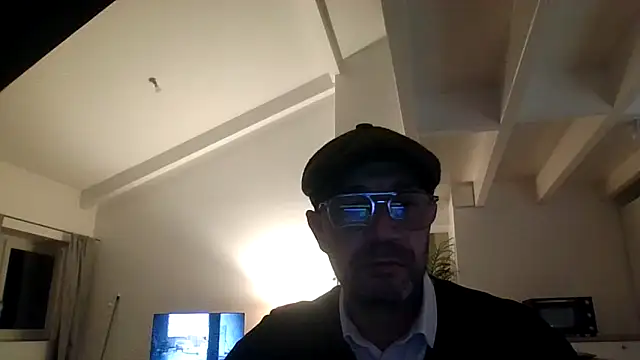 Twooseul online show from February 14, 2026, 8:09 pm