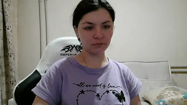 Snapshot of Amanda_Soft chatting on October 20, 2025, 2:13 am Amanda Soft online show from October 20, 2025, 2:13 am