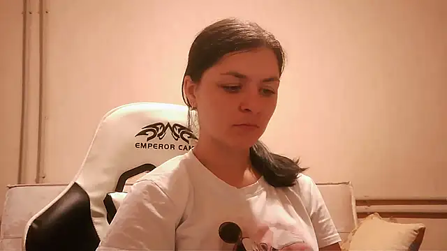 Snapshot of Amanda_Soft chatting on September 19, 2025, 1:26 pm Amanda Soft online show from September 19, 2025, 1:26 pm