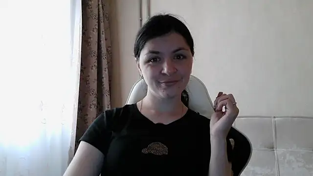 Snapshot of Amanda_Soft chatting on October 14, 2025, 11:00 am Amanda Soft online show from October 14, 2025, 11:00 am