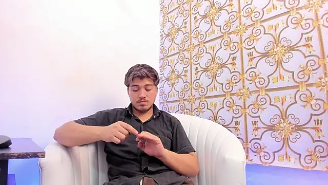 juanmechanic  online show from February 17, 2026, 6:44 am