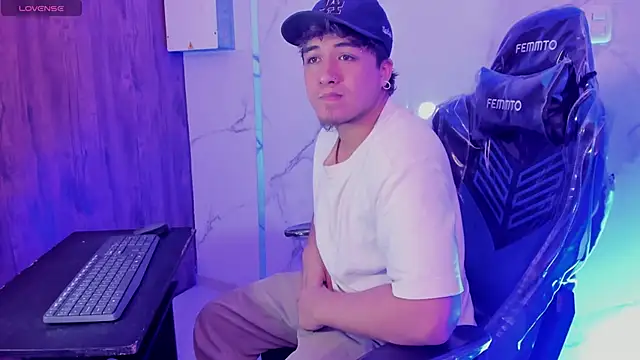 juanmechanic  online show from March 26, 2026, 2:15 pm