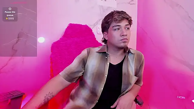 juanmechanic  online show from April 18, 2026, 5:21 am