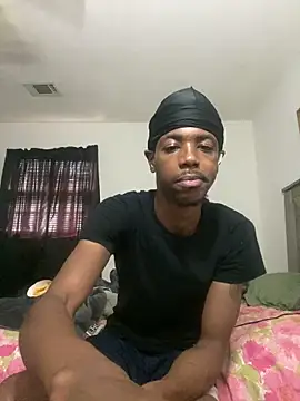 huhgtr online show from April 18, 2026, 8:42 pm