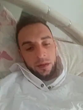 Necunoscutul001 online show from September 28, 2025, 9:49 am