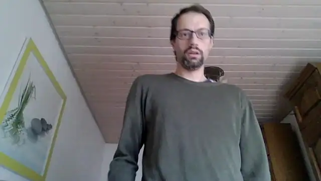 XLBarehengst online show from September 28, 2025, 10:22 am