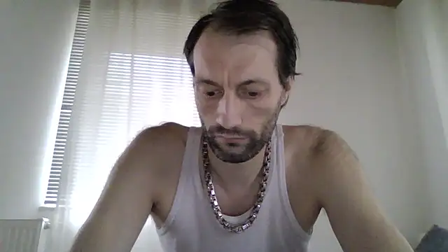 XLBarehengst online show from October 25, 2025, 8:46 am