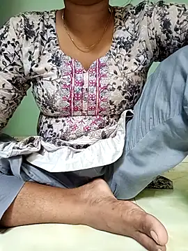 Rina-2 online show from September 22, 2025, 7:47 am