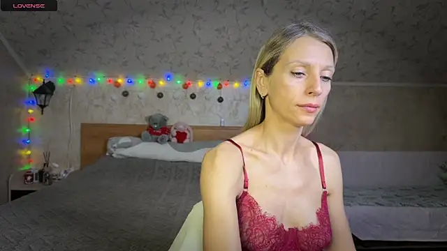 CleoSecret online show from February 5, 2026, 5:09 pm