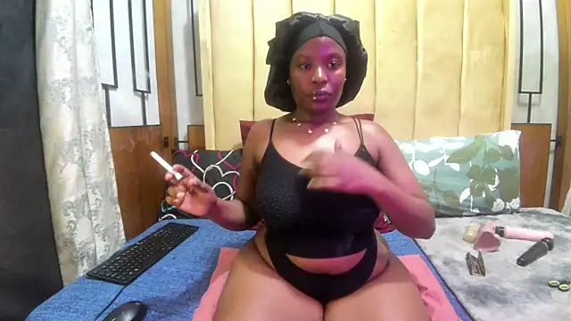 MrsMxx25 online show from September 13, 2025, 1:44 pm