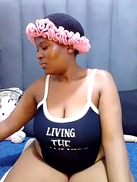 MrsMxx25 online show from October 30, 2025, 9:40 am