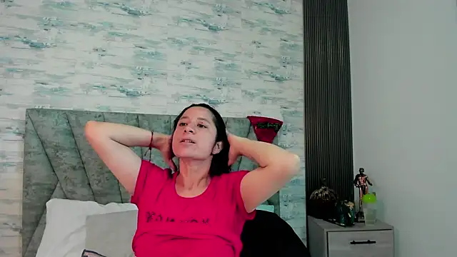 Snapshot of ShanelEvans chatting on December 17, 2025, 6:46 pm ShanelEvans online show from December 17, 2025, 6:46 pm