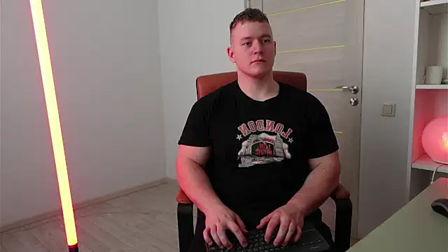 Snapshot of Richard_Dullas chatting on November 23, 2025, 7:18 am Richard Dullas online show from November 23, 2025, 7:18 am