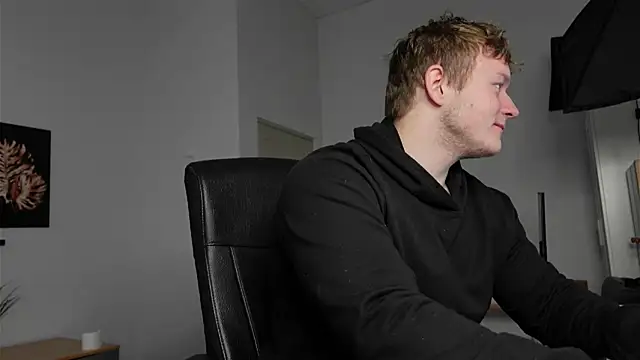 Snapshot of Richard_Dullas chatting on September 27, 2025, 5:46 am Richard Dullas online show from September 27, 2025, 5:46 am