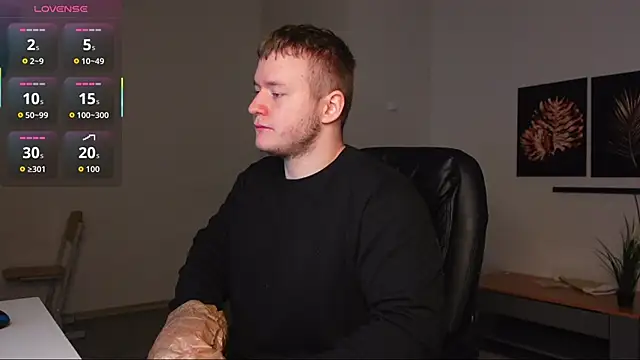 Snapshot of Richard_Dullas chatting on December 15, 2025, 2:01 pm Richard Dullas online show from December 15, 2025, 2:01 pm