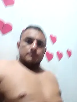 Geral Yeraldyn09 online show from November 20, 2025, 1:17 am