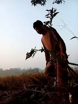 Snapshot of Johlrd chatting on November 23, 2025, 12:53 am Johlrd online show from November 23, 2025, 12:53 am