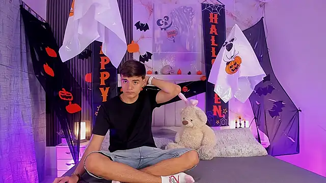 sweet petter online show from October 30, 2025, 12:36 pm