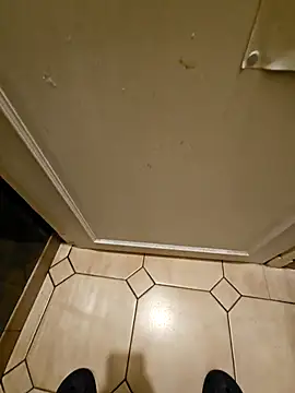 Stingles online show from October 18, 2025, 3:41 am