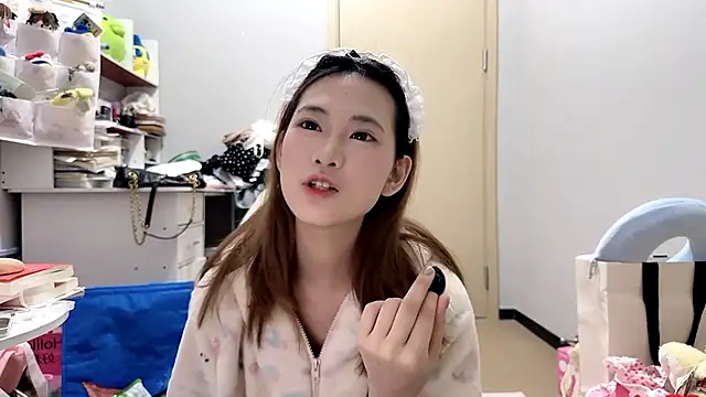 Snapshot of Ann-cookie chatting on May 14, 2026, 3:20 pm Ann-cookie online show from May 14, 2026, 3:20 pm