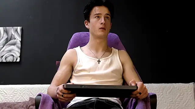 Snapshot of SirReed chatting on February 26, 2026, 5:57 pm SirReed online show from February 26, 2026, 5:57 pm